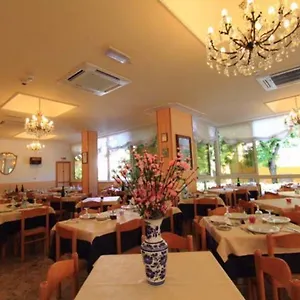 https://hotel-moby-dick.riccione-hotels.org